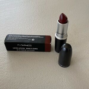 MAC lustre lipstick